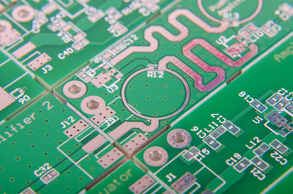 circuit imprimé à faces vierges