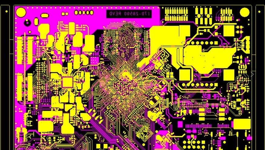 PCBレイアウト