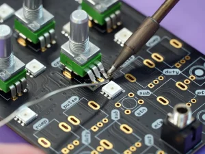 potentiometer wiring on pcb